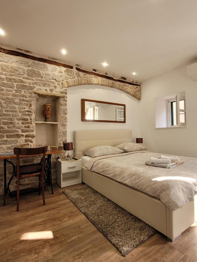 Sebenico Luxury Rooms Šibenik Buitenkant foto